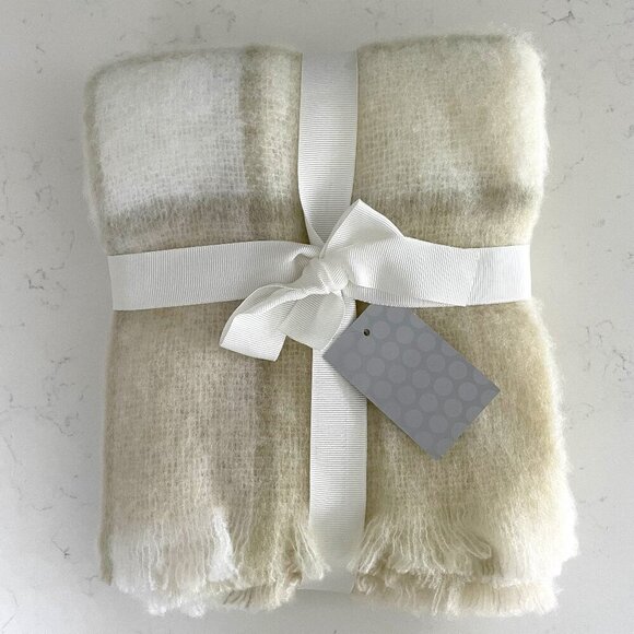 Indigo Home Luxury Italian Plaid Acrylic Nylon Fringed Throw Cream Wht Grn OS - Picture 1 of 6